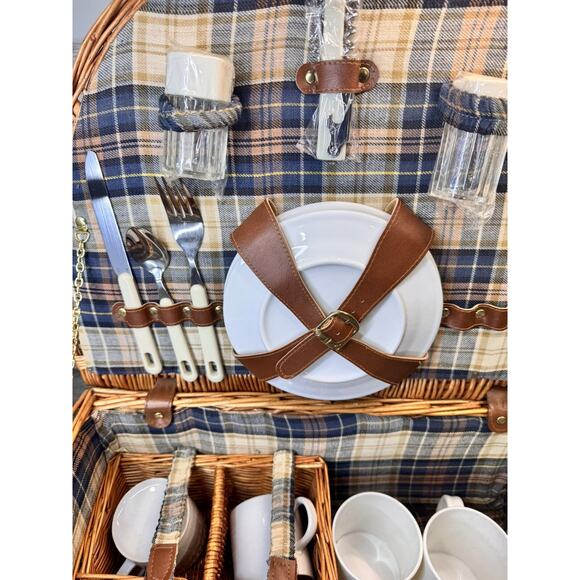 Vintage Wicker Picnic Basket Half Moon Shape Ceramic Plates Cutlery 18x14x8” - Picture 7 of 15
